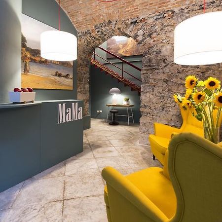 Mama Hotel Специя Екстериор снимка