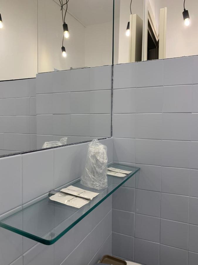 Mama Hotel Специя Екстериор снимка