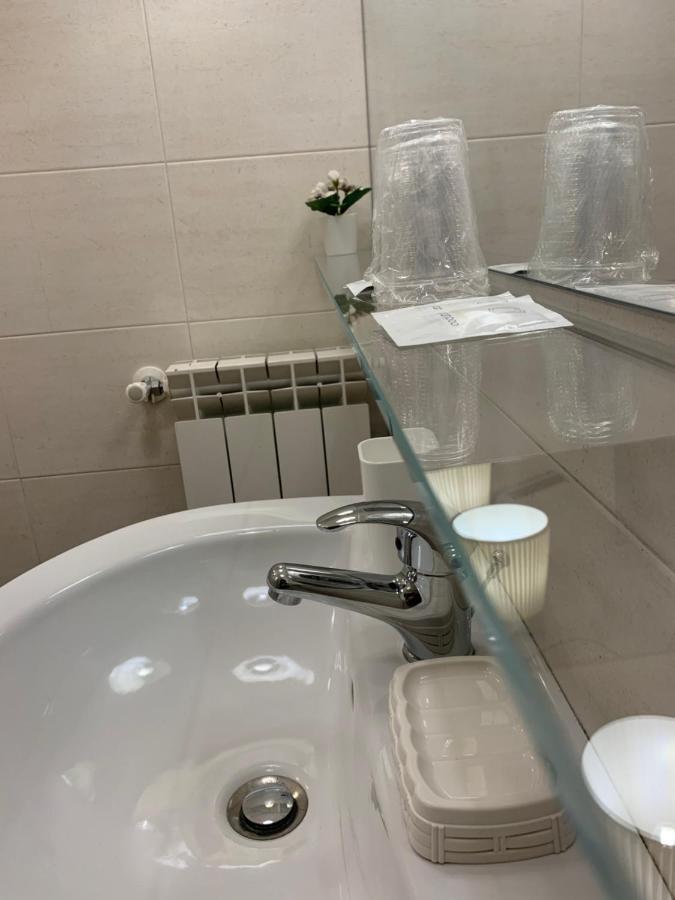 Mama Hotel Специя Екстериор снимка