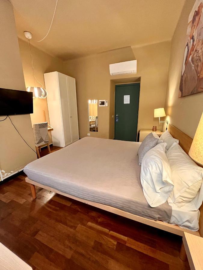 Mama Hotel Специя Екстериор снимка