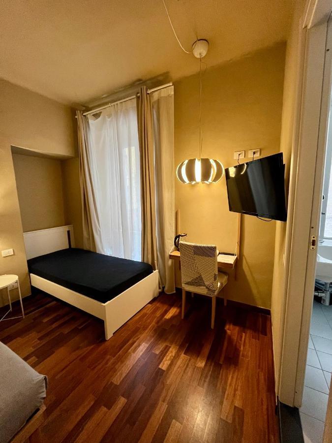 Mama Hotel Специя Екстериор снимка