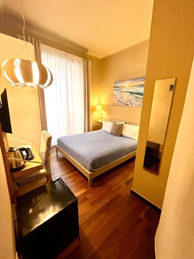 Mama Hotel Специя Екстериор снимка
