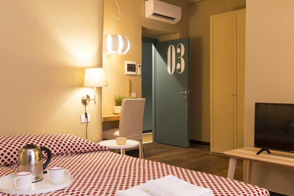 Mama Hotel Специя Екстериор снимка