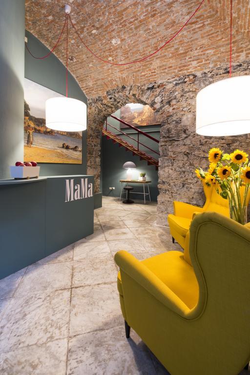 Mama Hotel Специя Екстериор снимка